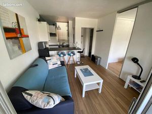 Appartement rénové meublé Antibes