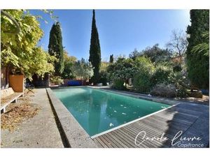 Maison 192 m² habitable - grand jardin - piscine - appartement indépendant