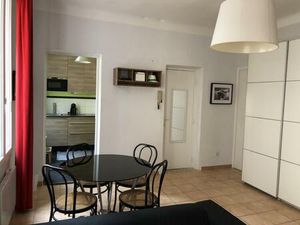 Location appartement 1 pièce 33 m² à Aix-en-Provence (13090)