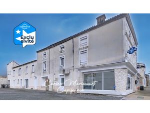 Immeuble à vendre LA CRECHE 13 pièce(s) 289m2 410 000€