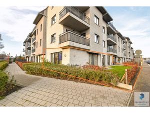 Commercieel te koop in Beernem met 2 slaapkamers