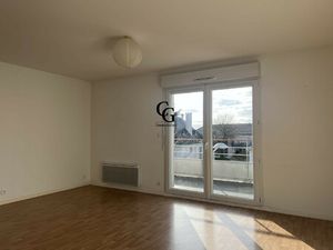 APPARTEMENT T3 - CENTRE DES SORINIERES