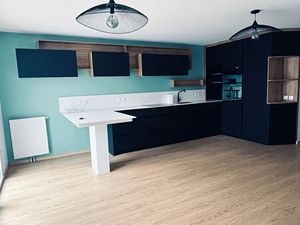 Beau T4 récent avec grande terrasse et deux garages – Chamalières / Carrefour Europe