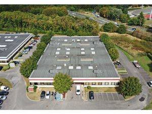 Local d'activités de 210 m² à louer à Bondoufle (91)