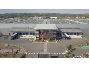 Marolles-sur-Seine (77) à 20 Km de Sénart  EOL vous propose un entrepôt logistique existan