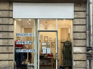 Cession rare - Boutique 18 m² avec superbe vitrine - Adresse prisée Saint-Sulpice