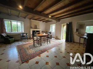 Vente Maison à Nieul-lès-Saintes (17810) : à vendre / 210m² Nieul-lès-Saintes