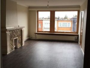 Appartement met 2 slaapkamers op de derde verdieping  met garagebox