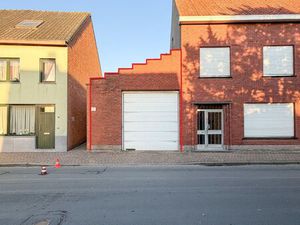 Ruime garage (43 m²)  Torhout