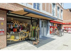 Top commerciële ruimte naast Kruidvat te huur in Schilde