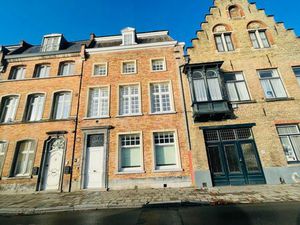 EXCLUSIEF WONEN in Brugge centrum  met zicht op de REIEN  ENERGIEZUINIG TOTAAL GERENOVEERD