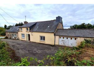 Vente maison 10 pièces 216m2 Saint-Connan 22480 - 135000 € - Surface Privée