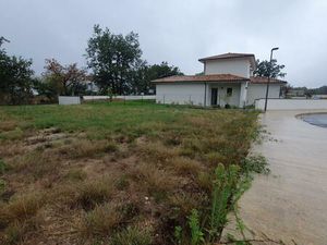 Terrain à bâtir à Ambarès-et-Lagrave (33440)