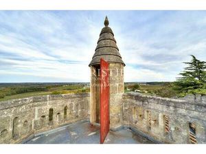 Propriété de Caractère aux Portes de Saint-Émilion — Un Cadre Unique et Inspirant