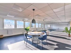 A louer - locaux d'activité/bureaux à partir de 95 m²