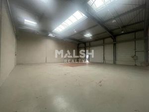 Locaux d'activités à BRON - A LOUER - 490 m² divisibles à partir de 230 m²