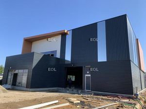 Bâtiment indépendant de 1 775 m² à vendre à Bondoufle (91)