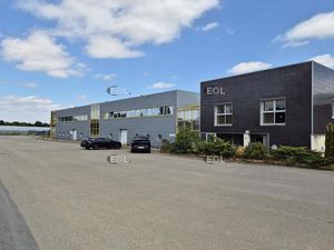 A VENDRE ENTREPOT-BUREAUX