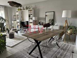 Appartement T3 - 1er étage - BALCON/ GARAGE