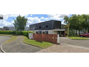 A VENDRE ENTREPOT-BUREAUX