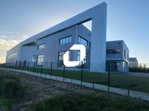 A VENDRE OU A LOUER  VISIBILITE SUR UN AXE PASSANT