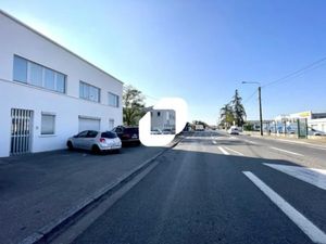 Location Bureau Decines Charpieu 69150