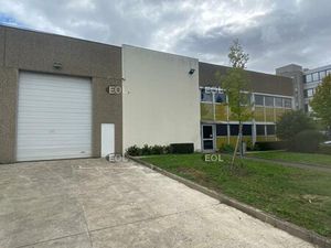 Local d'activité à louer  à proximité du RER de MASSY (91)