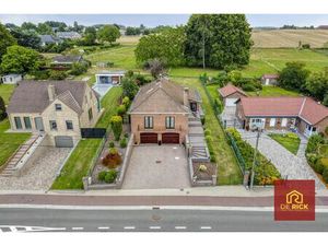 Huis te koop in Sint-Martens-Lennik met 2 slaapkamers