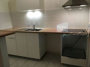 Location appartement 3 pièces 67 m² à Tours (37000)