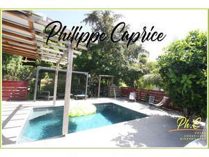 Maison à vendre 9 pièces FORT DE FRANCE (972)