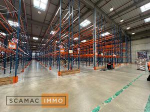 Entrepôt de 25985m²