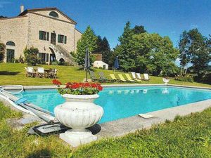 Manoir - potentiel chambres d´hôtes - Bourgogne - Region Du Morvan