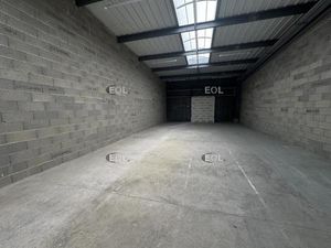 Local d'activités de 168 m² à louer à Ste-Genevieve-des-Bois (91)