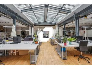 BATIMENT INDEPENDANT ATYPIQUE & RENOVE