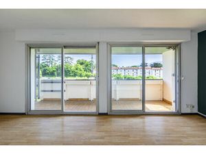 Vente appartement 2 pièces 50m2 Saint-Jean-de-Luz 64500 - - Surface Privée