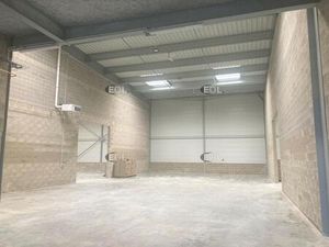 Local d'activités de 425 m² à louer à Brétigny-sur-Orge (91)