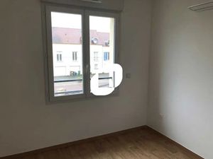 Location Bureau Maule 78580