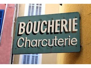 BOUCHERIE CHARCUTERIE A VENDRE A PROXIMITE DE L'OCEAN