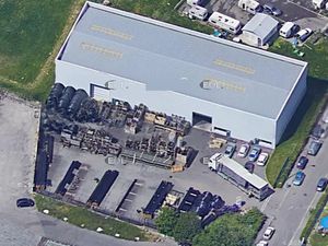 Entrepot indépendant à louer