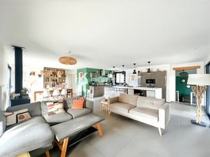 Vente maison 5 pièces 150 m² Saucats (33650)