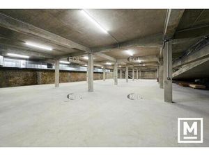 A louer - espace de stockage de 823 m²