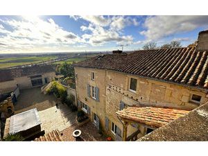 Propriété atypique et exceptionnelle 294 m2