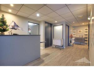 Local commercial 5 pièces - 107m²