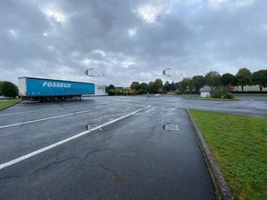 Terrain bitumé à louer à SAVIGNY LE TEMPL