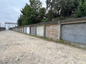 Vente garage 225 m² Nantes (44100)