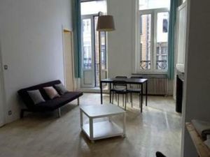 Location appartement 2 pièces 42 m² à Lille (59000)