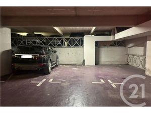 Annonce parking/garage à louer