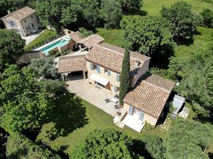 Vente propriété 6 pièces 192.59 m² à Uzès (30700)  695 000 €