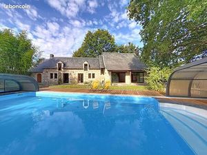 Longère 5 pièces 168 m²