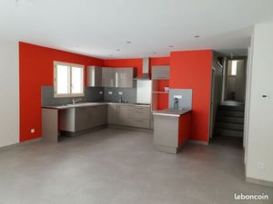 Loue maison avec terrain